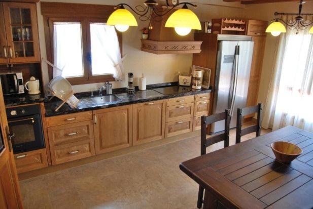 Casa Rural El Pilon Torre Val De San Pedro Экстерьер фото